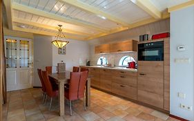 Lovely Holiday Home In Texel Near Sea